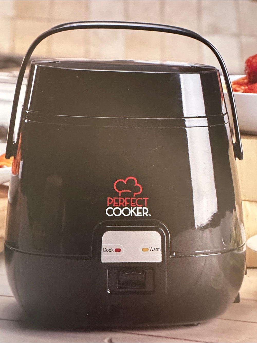 Perfect Cooker Black Portable Rice Cooker with Carry Handle